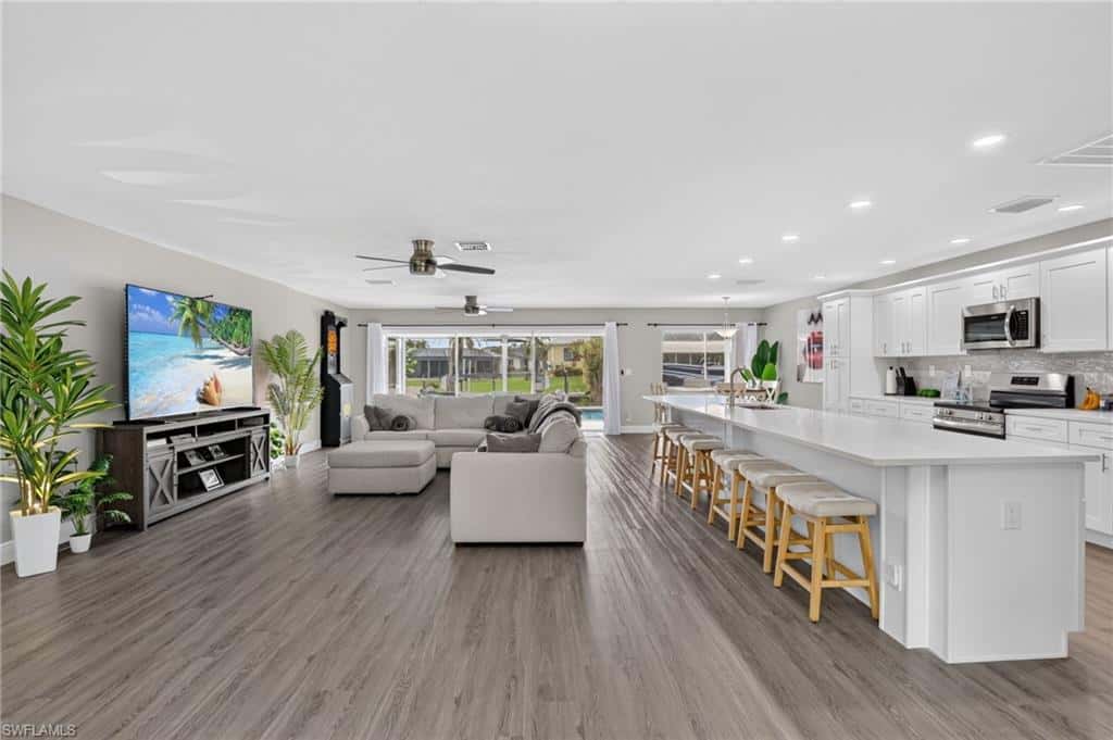 5349 Cobalt Ct, Cape Coral, photo 6