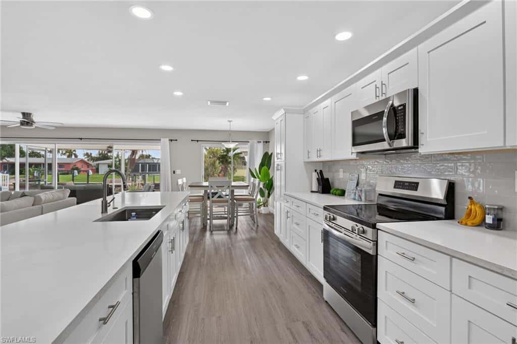5349 Cobalt Ct, Cape Coral, photo 13