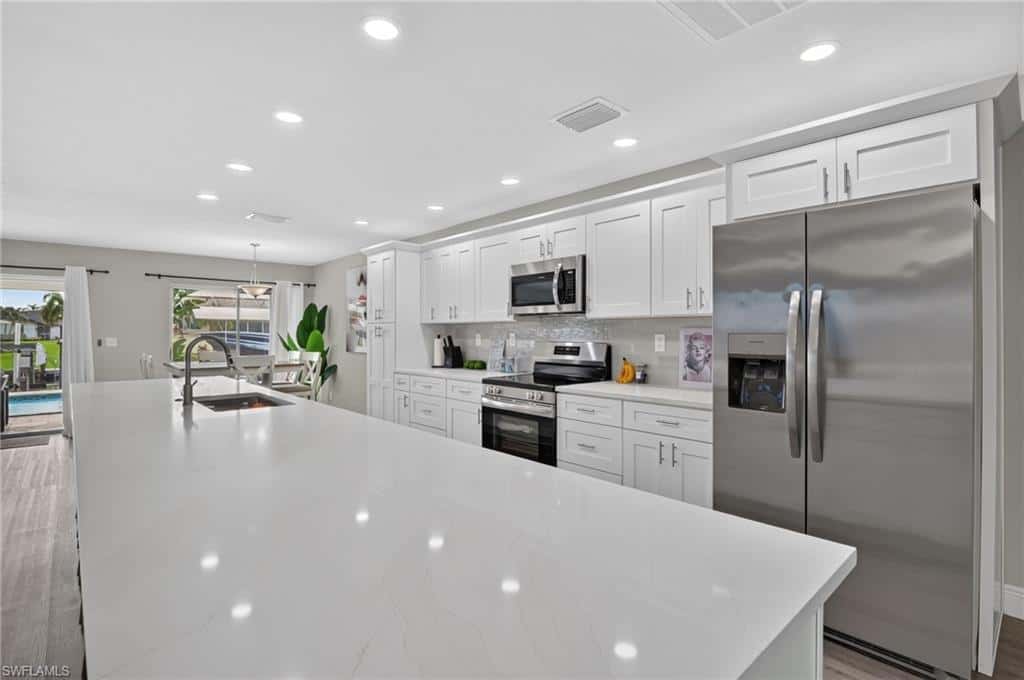 5349 Cobalt Ct, Cape Coral, photo 12