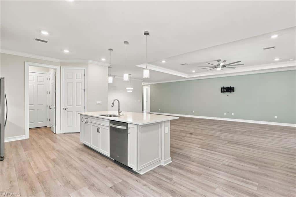 28140 Captiva Shell Loop, Bonita Springs, photo 9