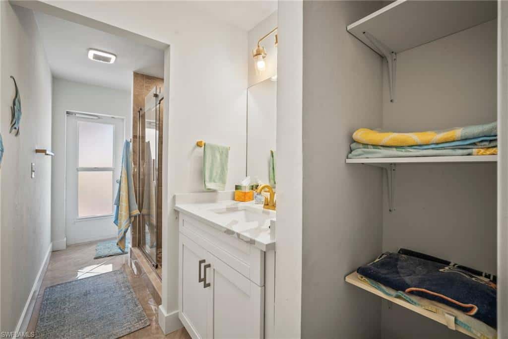 20640 Porthole Ct, Estero, photo 23