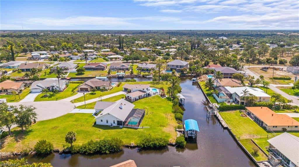 20640 Porthole Ct, Estero, photo 38