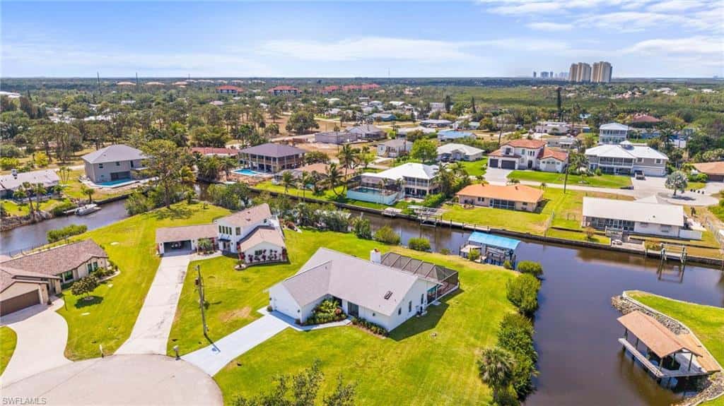 20640 Porthole Ct, Estero, photo 37