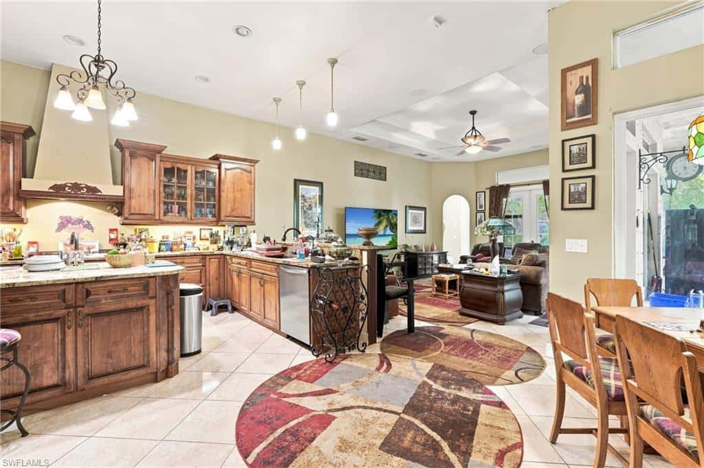 6414 Briarwood Ter, Fort Myers, photo 17