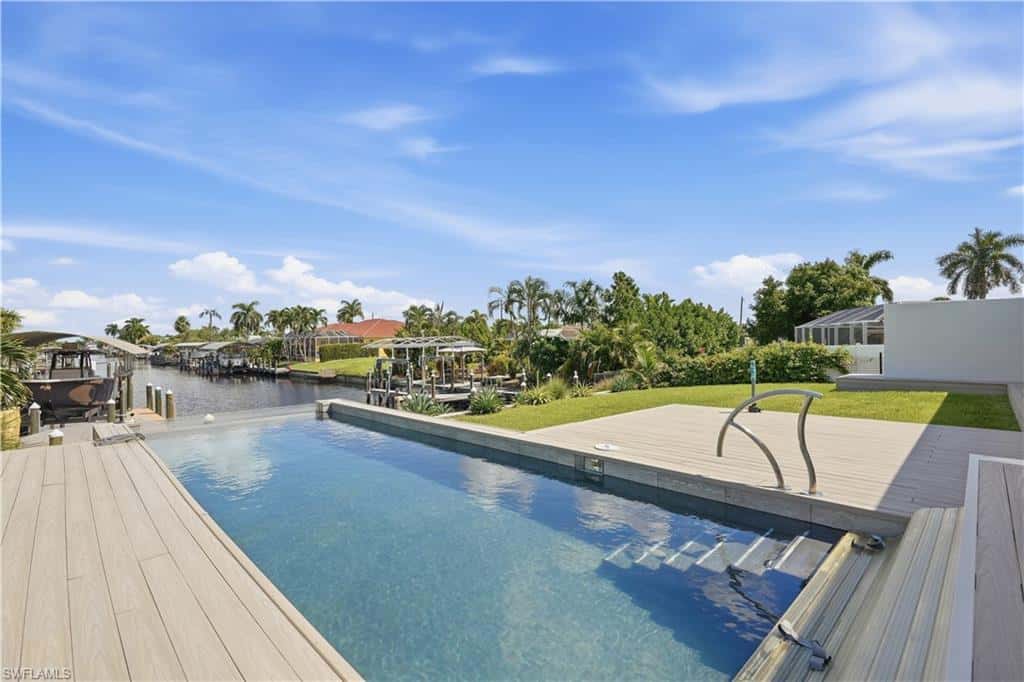 1933 Cornwallis Pkwy, Cape Coral, photo 28
