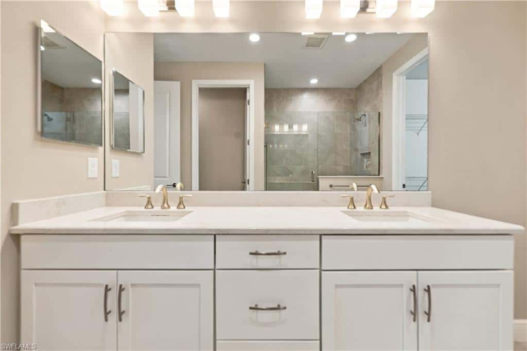 2626 Seychelles Cir #1405, Naples, photo 12