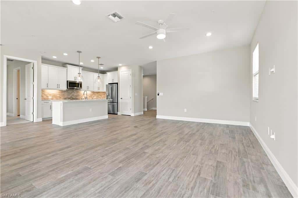 2626 Seychelles Cir #1405, Naples, photo 4