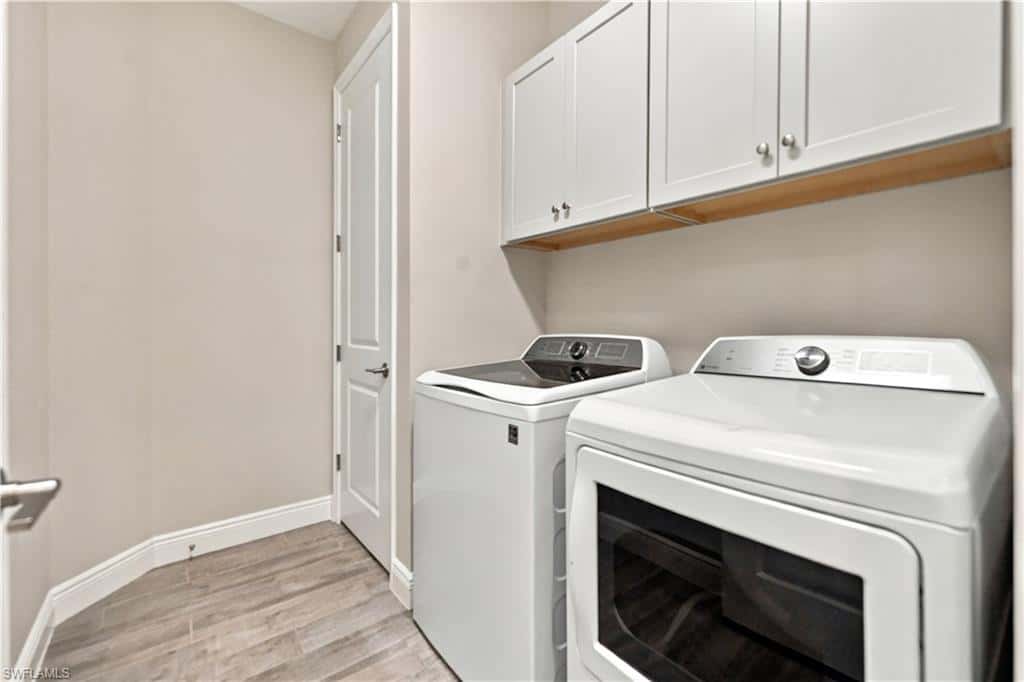 2626 Seychelles Cir #1405, Naples, photo 21