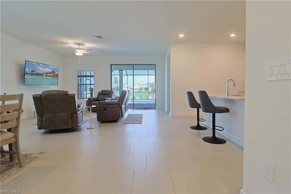 3947 Coneflower St, Alva, photo 14