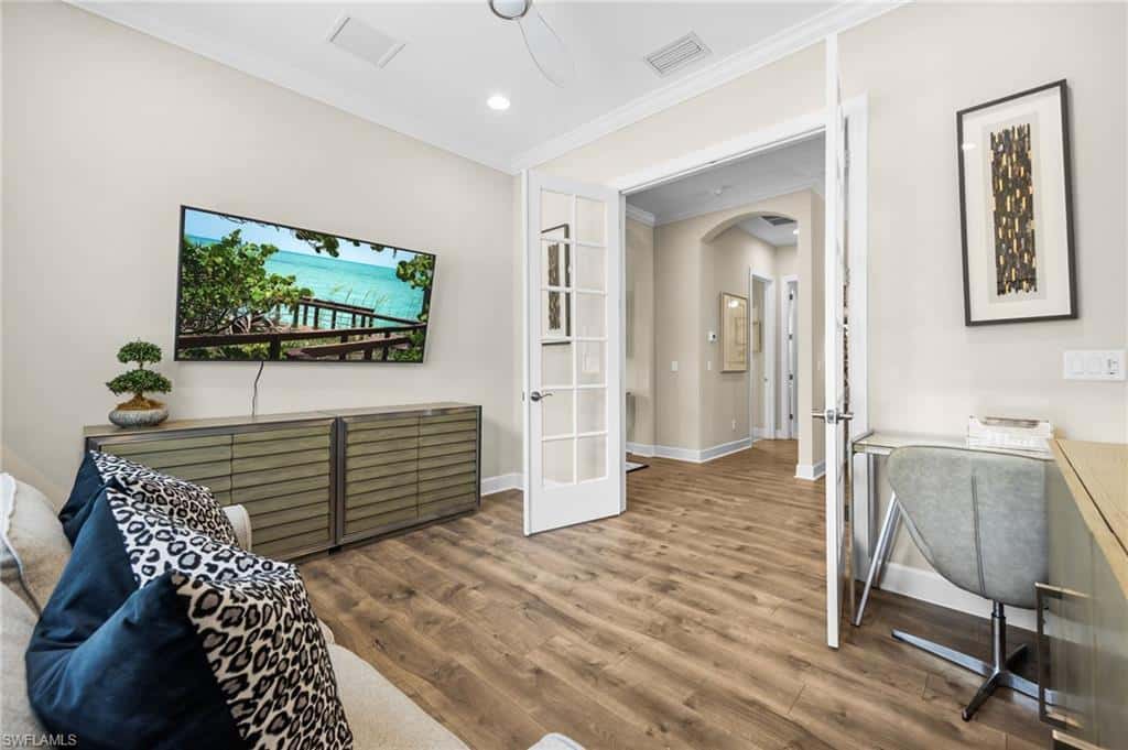 8558 Maggiore Ct, Naples, photo 23