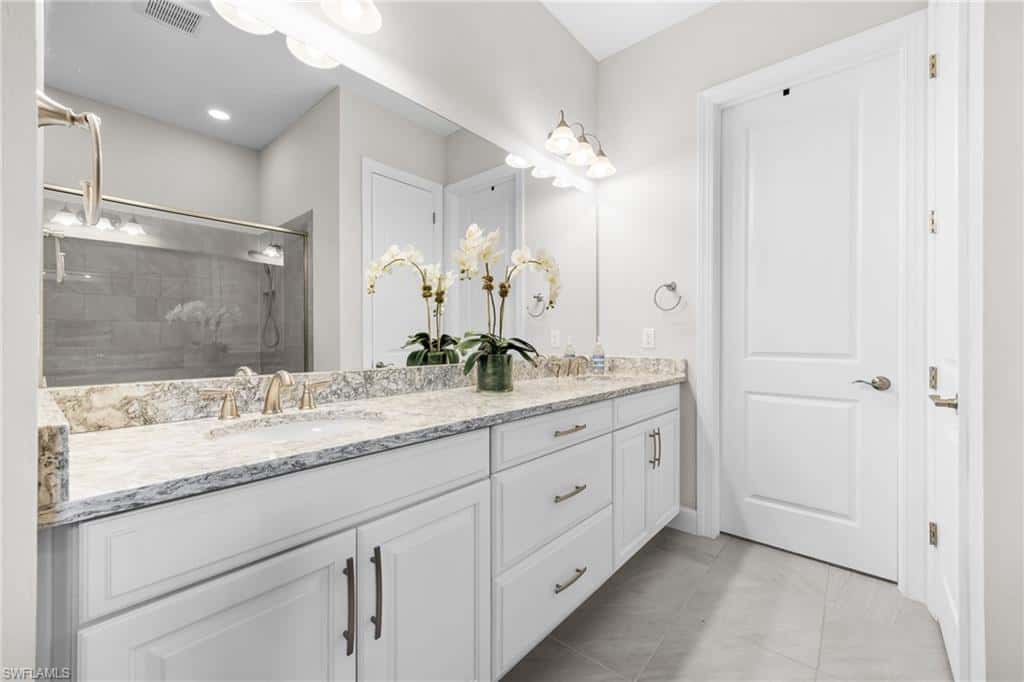 8558 Maggiore Ct, Naples, photo 16