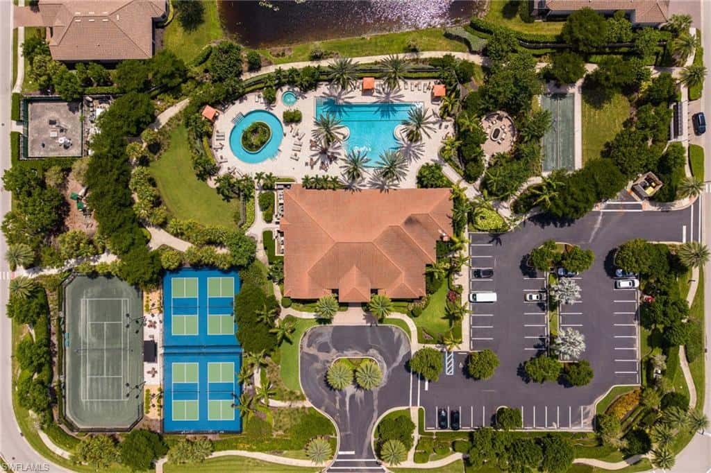 8558 Maggiore Ct, Naples, photo 39