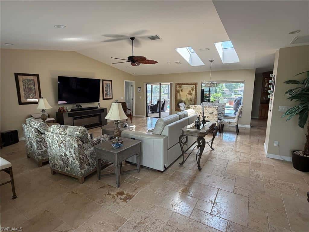 1957 36th St, Cape Coral, photo 28