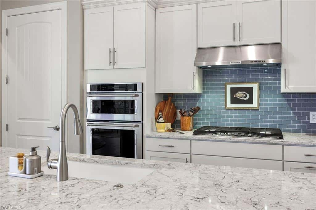 9151 Snowy Owl Way, Naples, photo 19