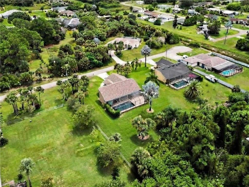 405 Poinsettia Ave, Lehigh Acres, photo 47