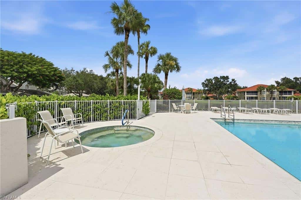 6260 Bellerive Ave #407, Naples, photo 32