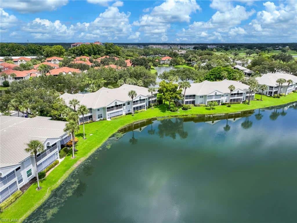 6260 Bellerive Ave #407, Naples, photo 28