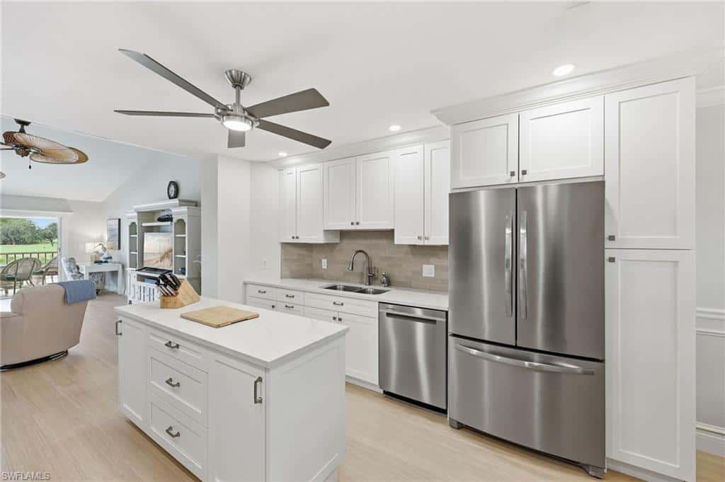 6260 Bellerive Ave #407, Naples, photo 11