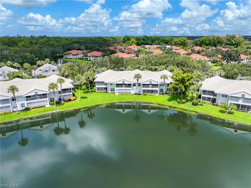 6260 Bellerive Ave #407, Naples, photo 29