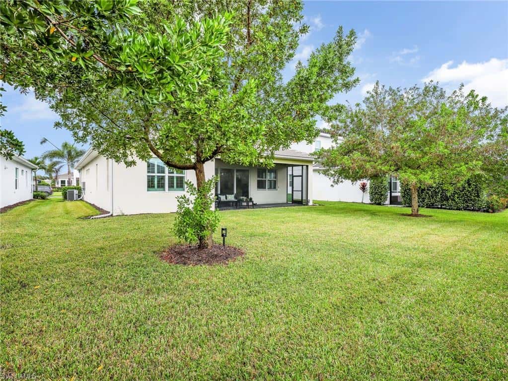 9078 Montserrat Dr, Naples, photo 25