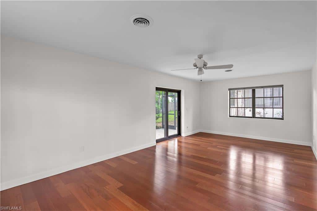 3209 Riverside Dr, Fort Myers, photo 31