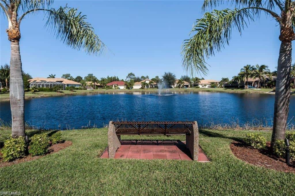 10601 Sir Michaels Place Dr, Bonita Springs, photo 5