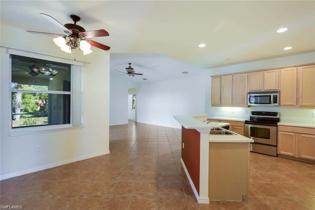 10601 Sir Michaels Place Dr, Bonita Springs, photo 15