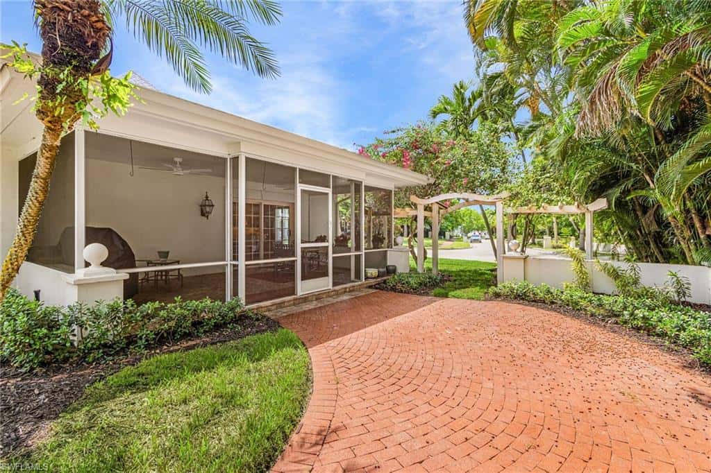 1207 Canterbury Dr, Fort Myers, photo 26