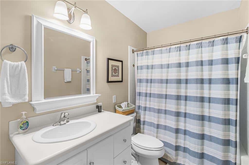 1207 Canterbury Dr, Fort Myers, photo 22