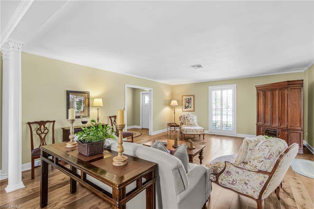 1207 Canterbury Dr, Fort Myers, photo 9