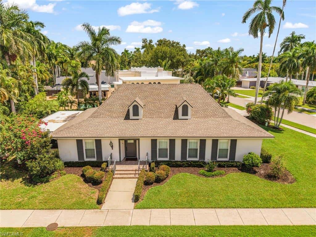 1207 Canterbury Dr, Fort Myers, photo 30