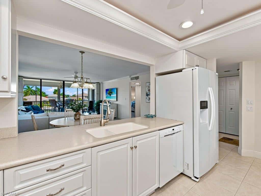 880 Huron Ct #307, Marco Island, photo 8