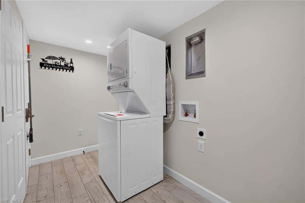 2840 Gulf Dr #4, Sanibel, photo 18