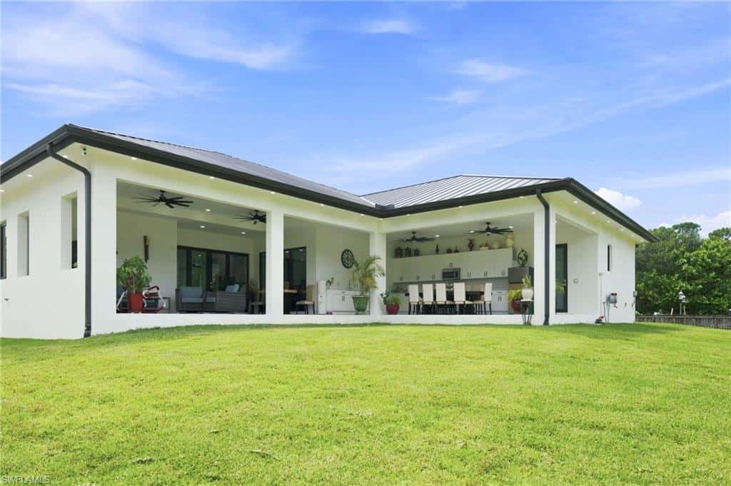 499 Golden Gate Blvd, Naples, photo 36