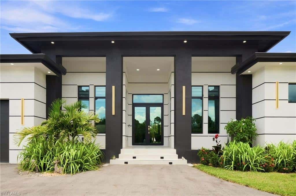 499 Golden Gate Blvd, Naples, photo 5