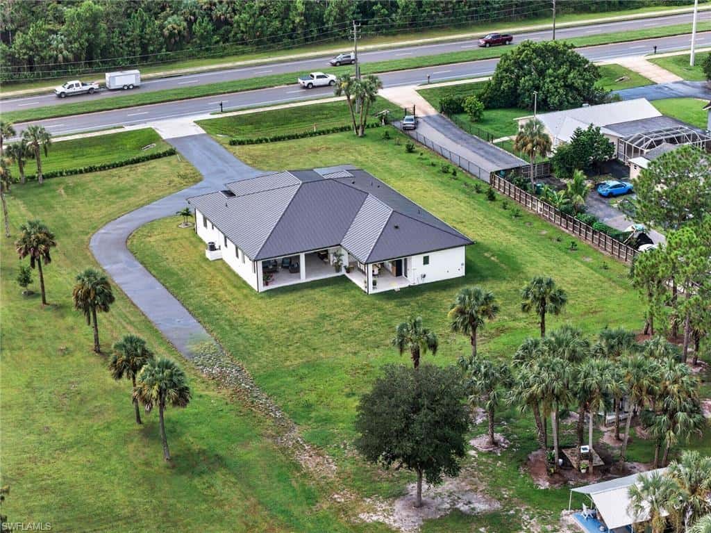 499 Golden Gate Blvd, Naples, photo 41