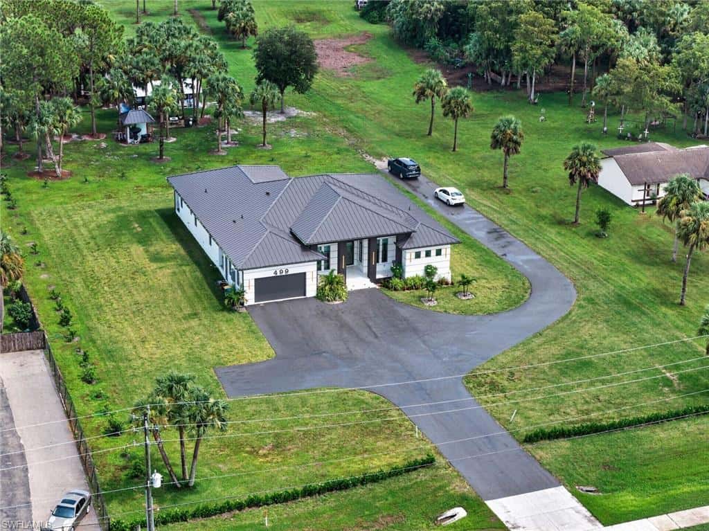 499 Golden Gate Blvd, Naples, photo 40