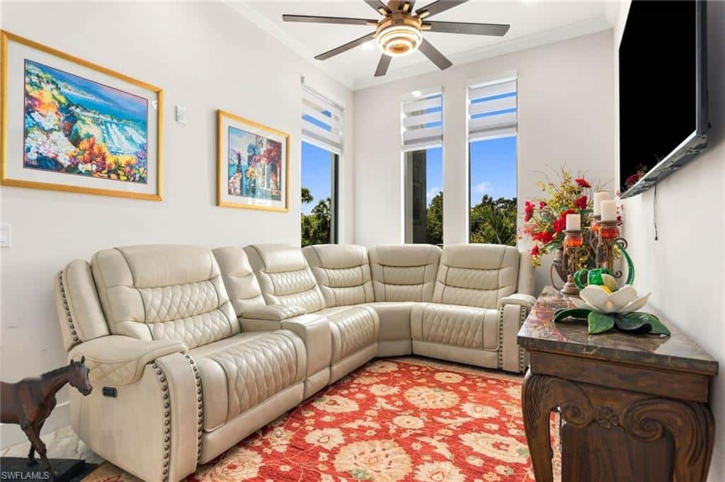 499 Golden Gate Blvd, Naples, photo 8