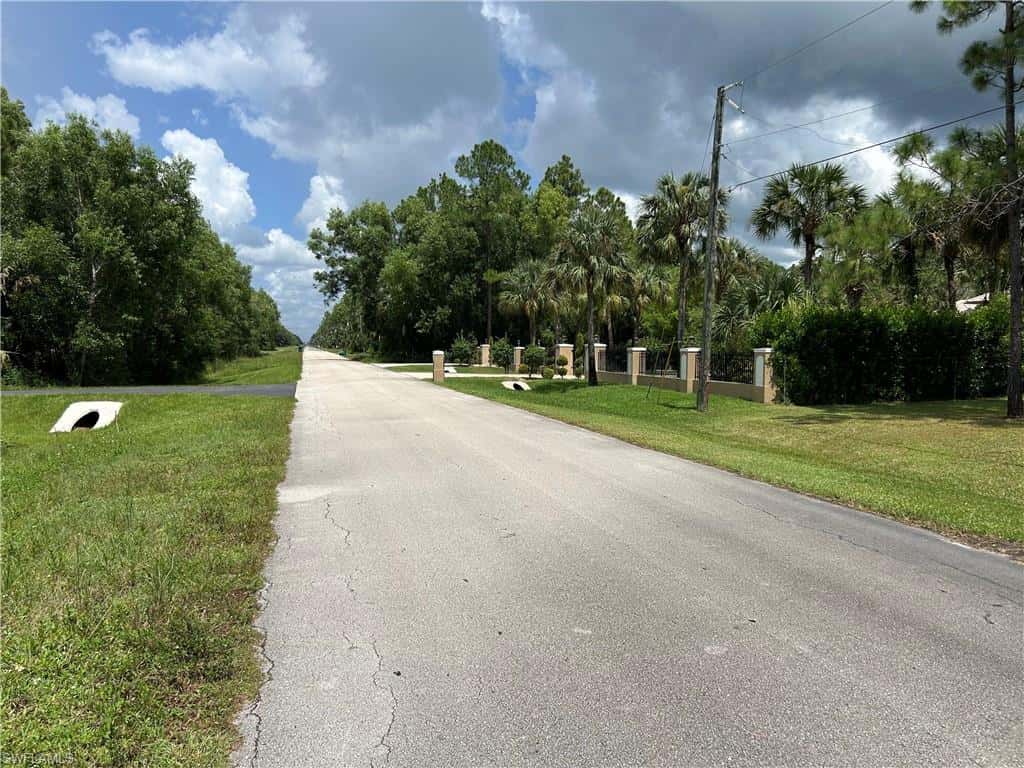 690 Wilson Blvd, Naples, photo 49