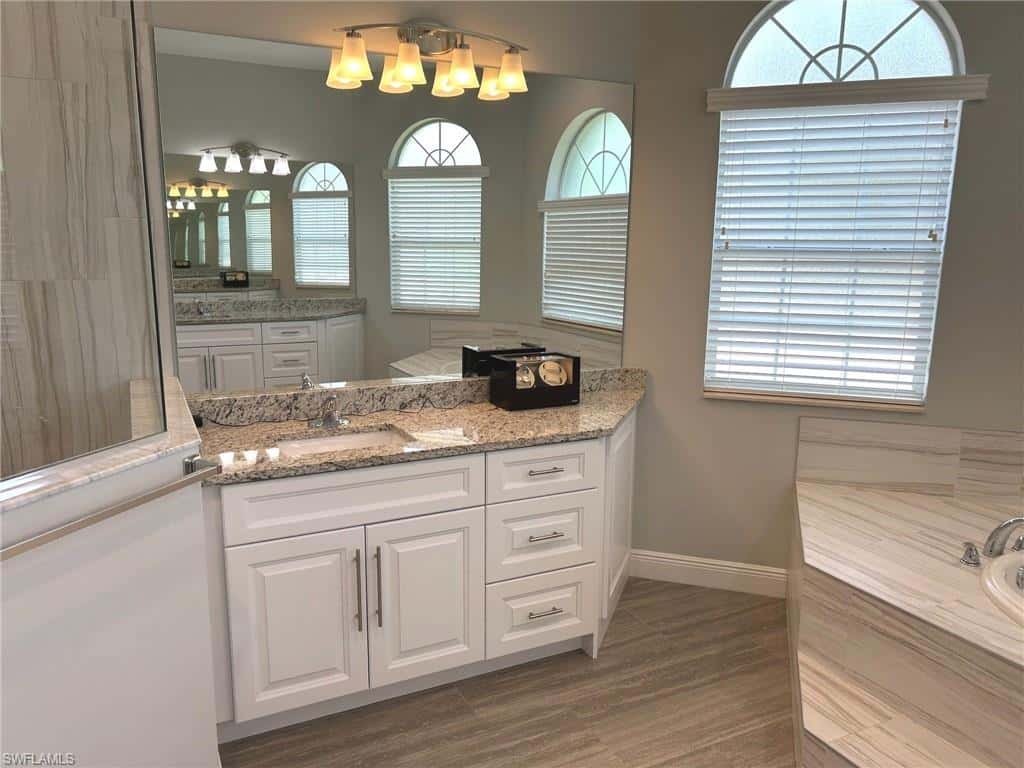690 Wilson Blvd, Naples, photo 33