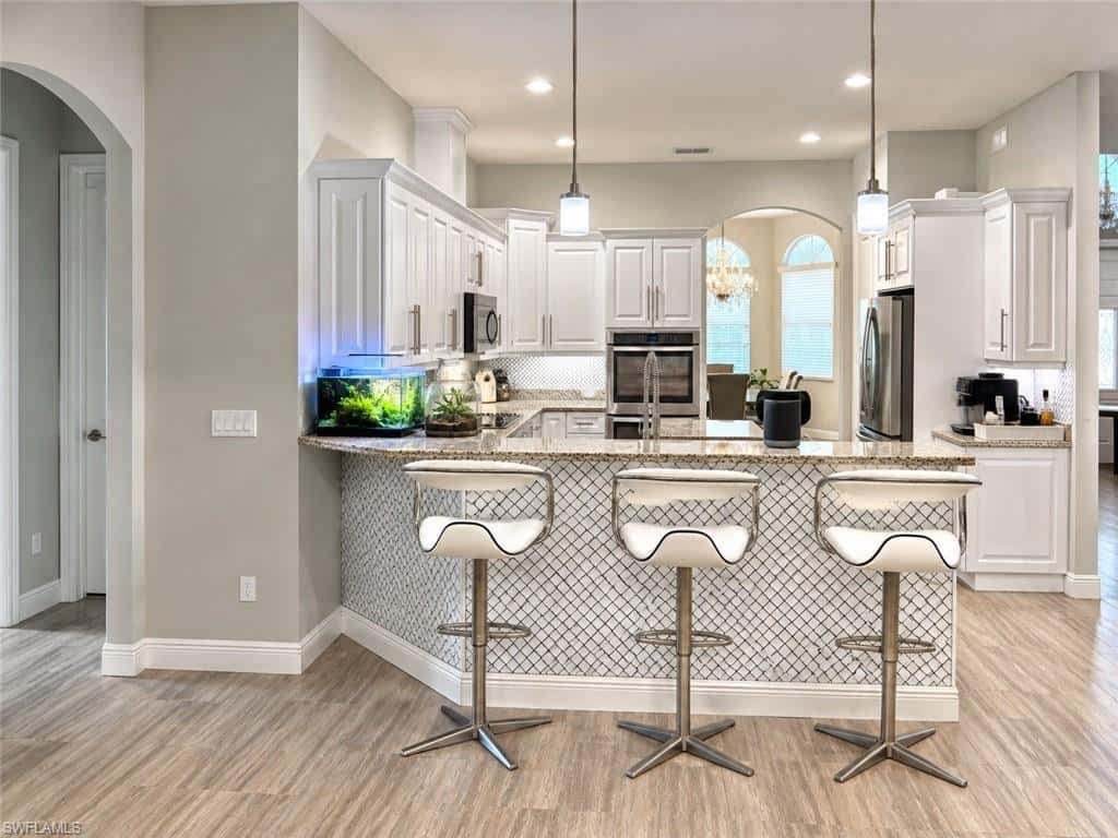 690 Wilson Blvd, Naples, photo 11