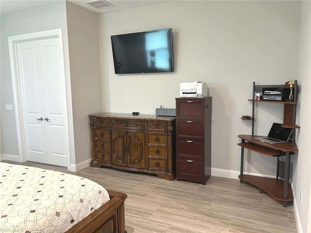 690 Wilson Blvd, Naples, photo 29