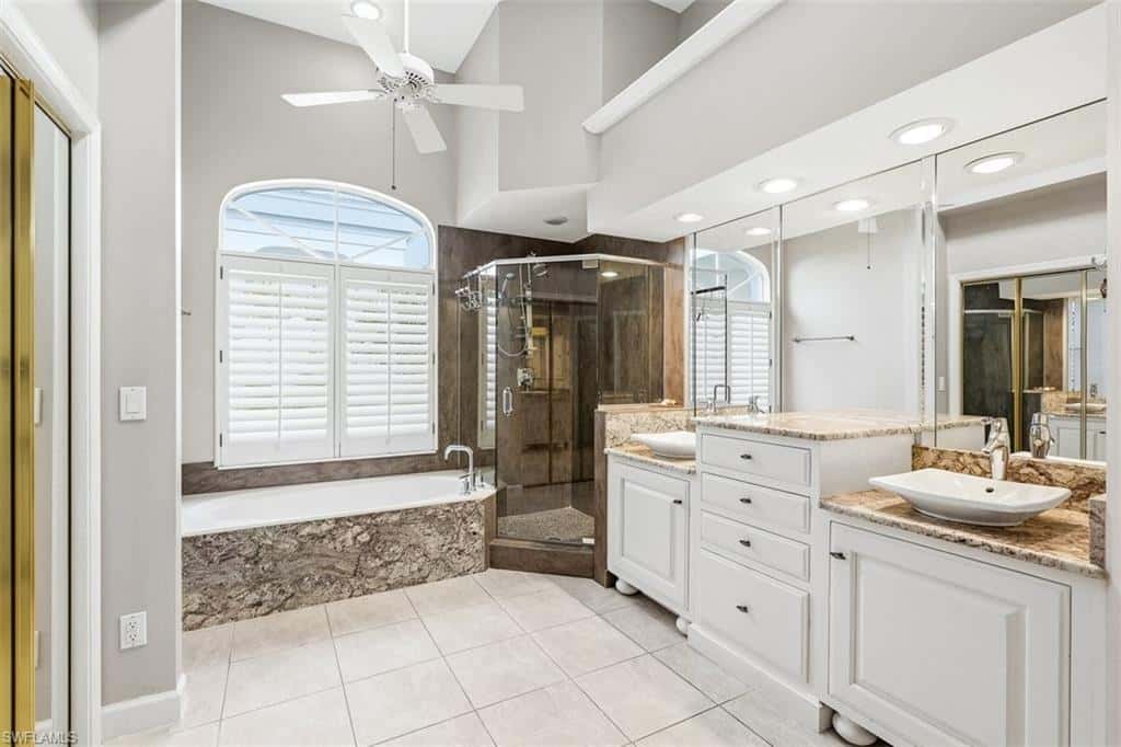 15259 Devon Green Ln, Naples, photo 18