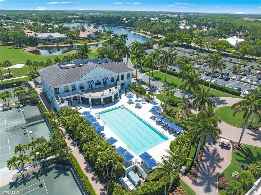 15259 Devon Green Ln, Naples, photo 40