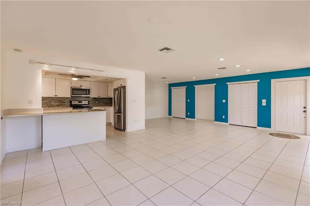 217 Yorkshire Ct #2, Naples, photo 7