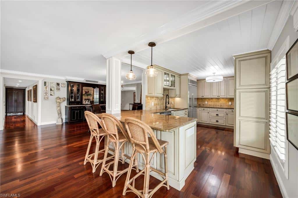 105 Clubhouse Ln #389, Naples, photo 5