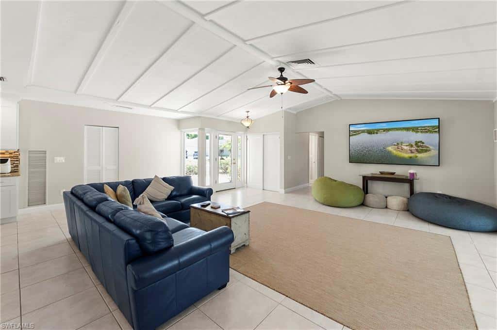 1346 Jamaica Rd, Marco Island, photo 4