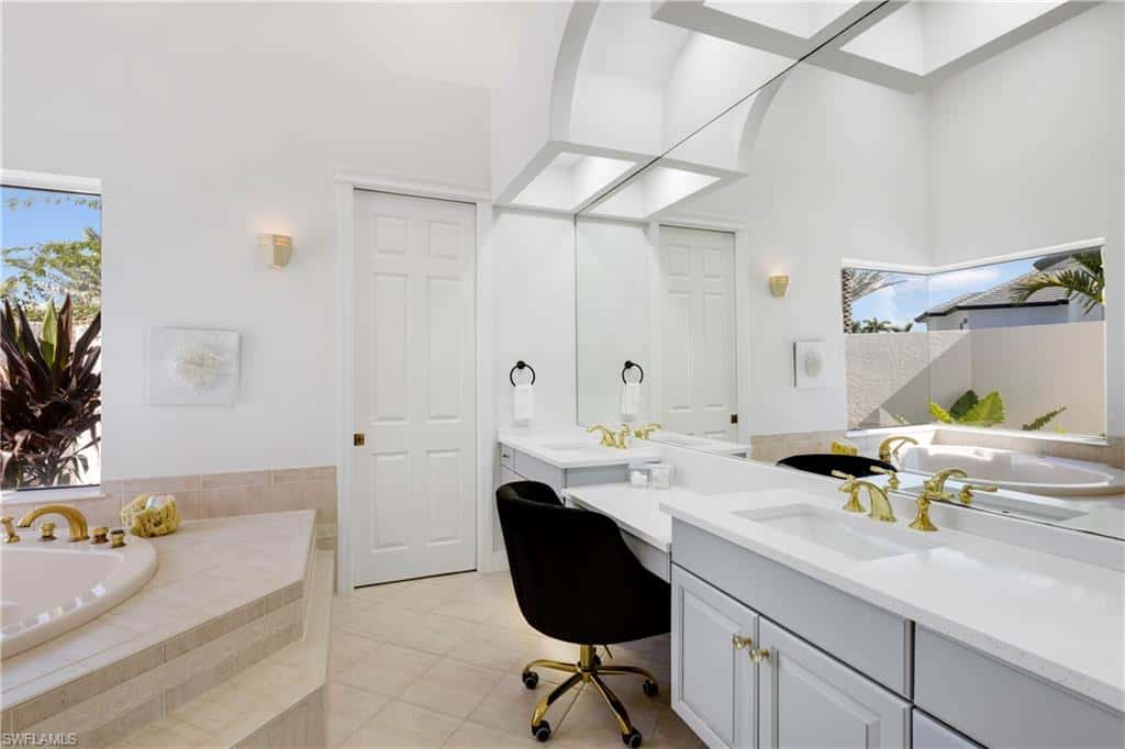 1650 Caxambas Ct, Marco Island, photo 7
