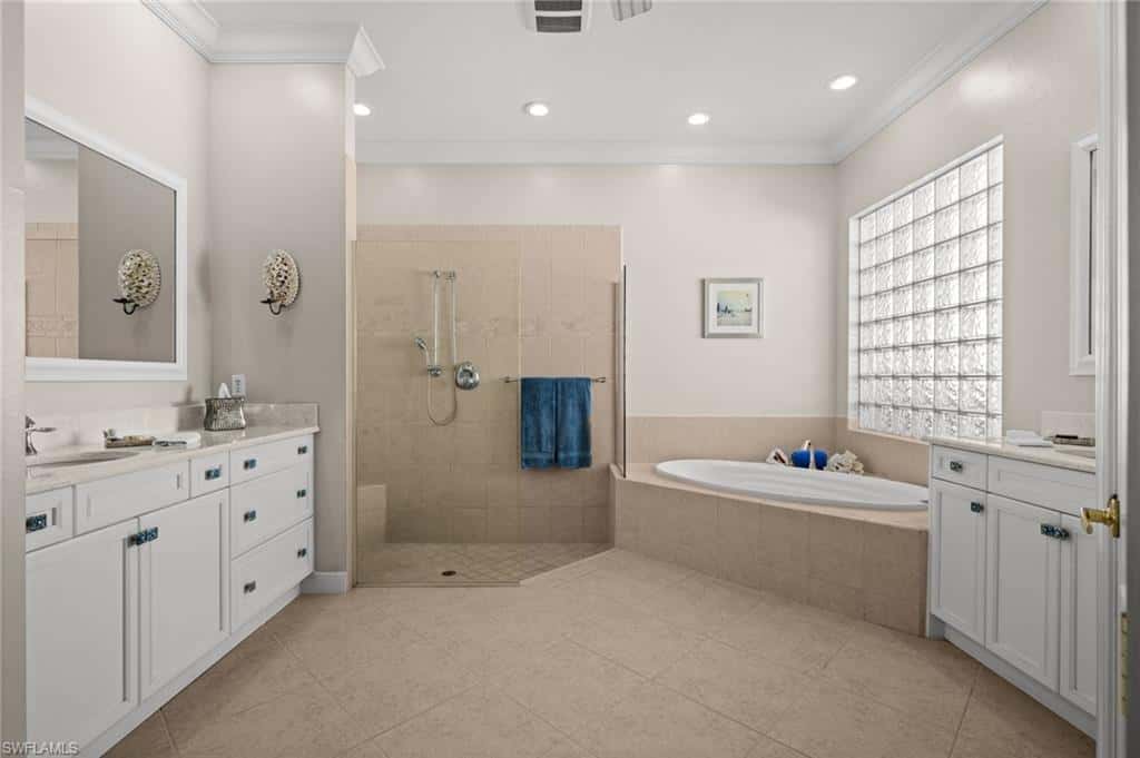 12119 Via Cercina Dr, Bonita Springs, photo 14