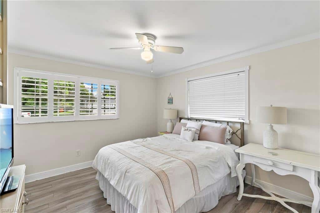 186 Beachcomber St, Marco Island, photo 17